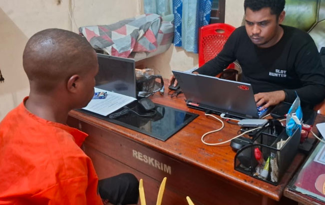 Dari delapan yang ditangkap 3 di antaranya telah ditetapkan sebagai tersangka/Foto: Humas Polri