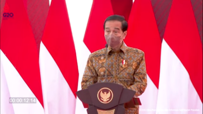 Di Hadapan Perwira TNI-Polri, Jokowi Curhat Soal Naiknya Harga Barang