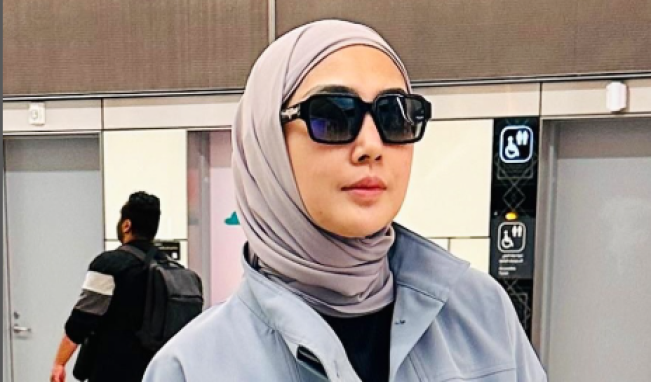 Seperti Barbie Hsu, Fenita Arie didiagnosa mengidap Pneumonia Saat Berlibur di Jepang