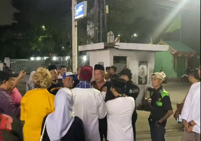 Acara Gerbang Betawi Ridwan Kamil Diganggu Ormas, Siapa Mereka?