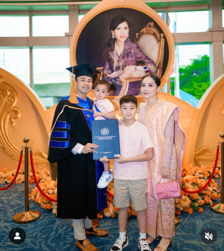 Fix! Gelar Honoris Causa Raffi Ahmad Tidak Diakui Kemendikbudristek