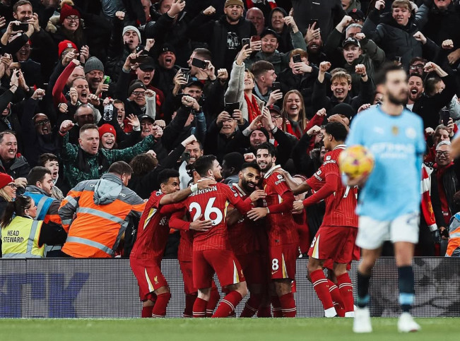 Liverpool Tekuk Man City 2-0, Si Merah Kokoh di Puncak