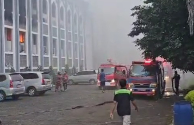 Heboh Gedung Rektorat UIN Jakarta Kebakaran, Begini Penyebab dan Kerugiannya