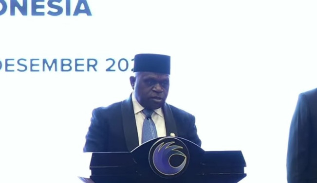 Natalius Pigai Curhat 13 Tahun Tak Punya Istri, Hotman Paris Siap Kirim Aspri: Tinggal Pilih Aja