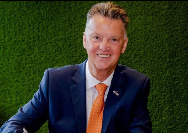 Kabar Louis Van Gaal Jabat Dirtek Timnas Indonesia Cuma Isapan Jempol Belaka