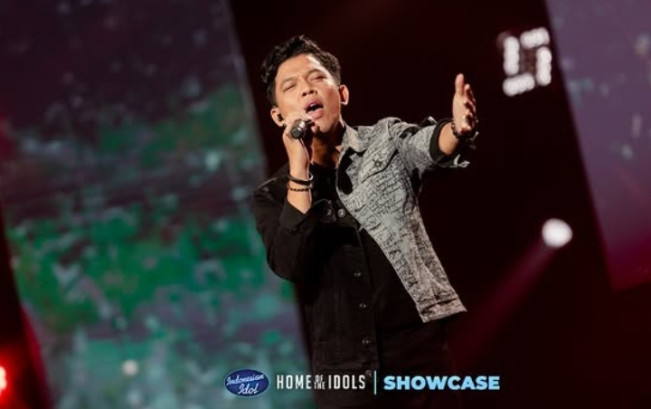 I'm Sorry Goodbye Antarkan Ardhitio si Petani Medan Masuk Top 17 Indonesian Idol XIII