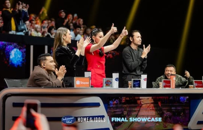 Vanessa Zee Kontestan Terbaik Versi 4 Juri di Babak Final Showcase Indonesian Idol XIII