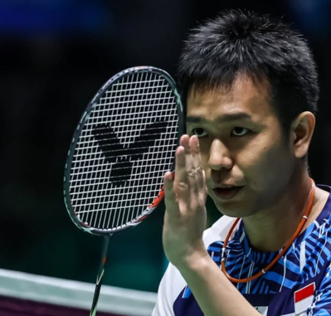 Hendra Pastikan Gantung Raket Usai Tersingkir dari Masters Indonesia 2025, Begini Ungkapan Haru Sang Istri