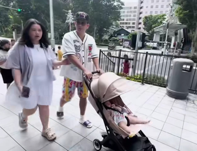 Momen Spesial, 5 Artis Ini Rayakan Imlek Pertama Bersama Sang Buah Hati