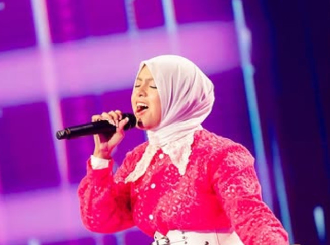 Sosok Nakei, Kontestan Berhijab yang Tereliminasi di Babak Spektakuler Show 2 : Berikut 12 Finalis Indonesian Idol 2025