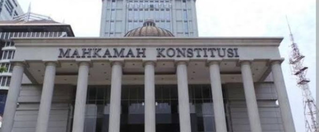 Gugatan Pilkada Sumut Gugur, Menantu Jokowi Selangkah Lagi Jabat Gubernur