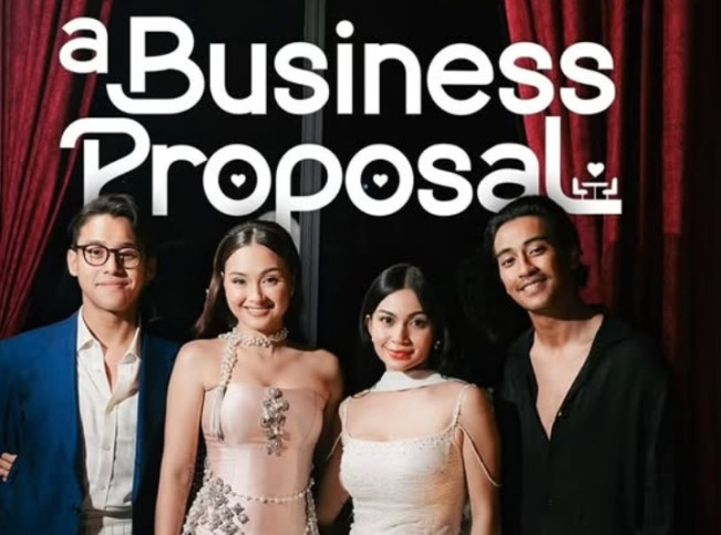 Tayang Perdana, Film A Business Proposal Hanya Diisi 5 Penonton di Bioskop