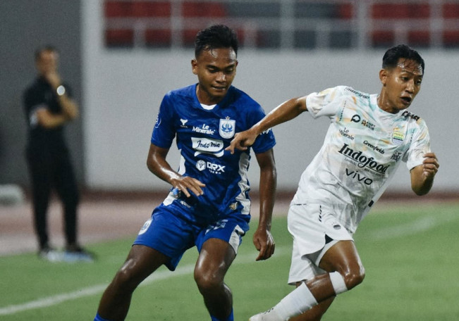 PSIS vs Persib Bandung 0-1, Pangeran Biru Bawa Pulang Kemenangan Meski Hanya 10 Pemain