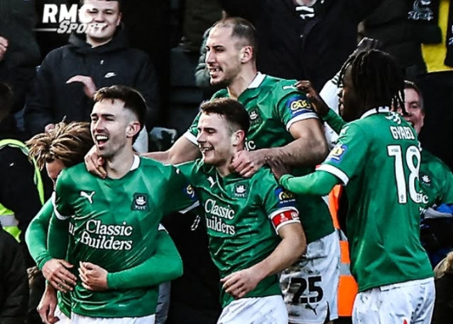 Drama Piala FA, Keperkasaan Liverpool Runtuh di Tangan Juru Kunci Kasta Bawah Plymouth Argyle