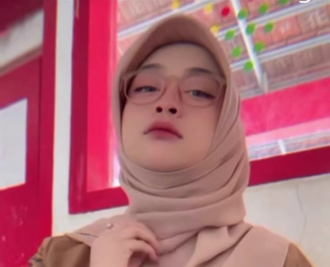 Penyebar Link Video 5 Menit Bu Guru Salsa Terungkap