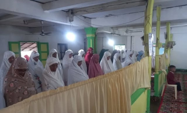 Jamaah Naqsabandiyah di Sumbar Mulai Laksanakan Puasa