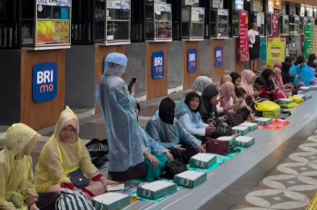Solo Berhasil Pecahkan Rekor MURI, Buka Puasa Terpanjang di Indonesia