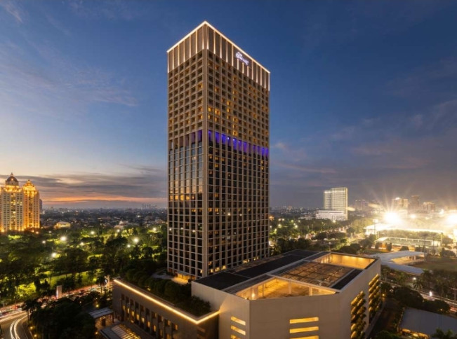 Pemilik Hotel Fairmont Jakarta, Lokasi Berlangsungnya Rapat Panja Revisi UU TNI!