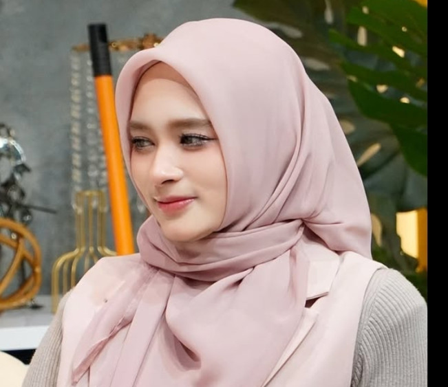 Inara Rusli Ingatkan Virgoun Tentang Perjanjian Pacar Baru Setelah Cerai!