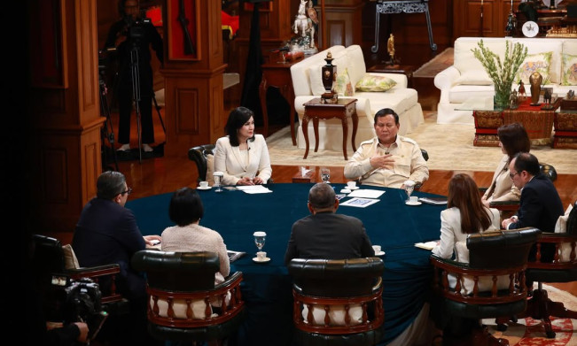 Prabowo Bertemu 7 Jurnalis di Hambalang, Warganet Malah Singgung Valentinus Resa