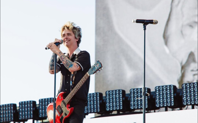 Momen Green Day Suarakan Dukungan Buat Palestina di Coachella 2025
