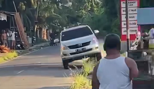 Video Anak di Pariaman Tabrak Bapak Hingga Tewas Viral di Medsos: Diduga Alami Gangguan Jiwa