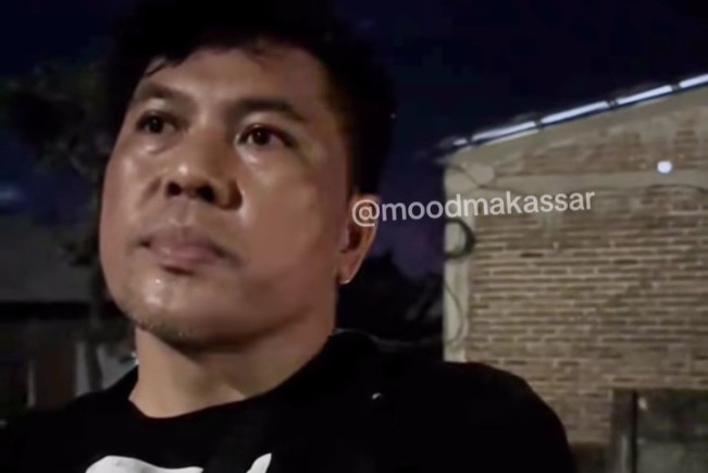 Viral! Pria di Makassar Nekat Jalan Sendirian di Atas Tol, Saat Ditanya Jawabannya Bikin Melongo