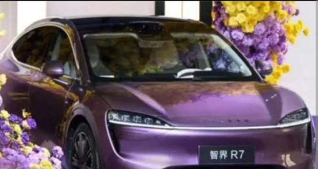 Huawei dan Chery Bikin 2 Mobil Listrik Varian Baru, R7 EREV Max dan Ultra : Simak Spesifikasinya!