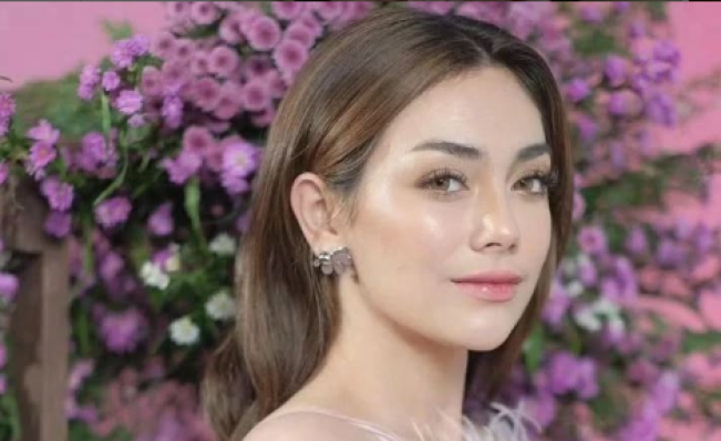 Sebelum Diisukan Mualaf, Celine Evangelista Telah Ikut Puasa Sejak Tiga Tahun Lalu