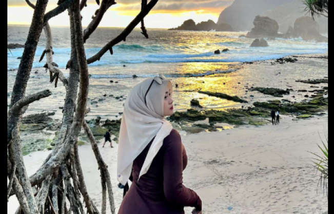 Viral Video 5 Menit Bu Guru Salsa, Inikah Akun Media Sosialnya?