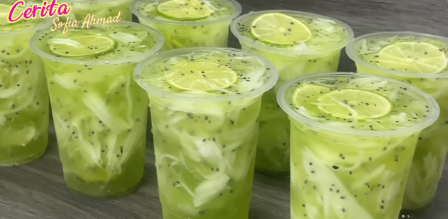 Hilangkan Dahaga dengan Es Kuwut Melon, Berikut Resepnya