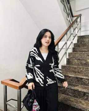 Shabrina Leanor spill fakta dirinya di Indonesian Idol. (Instagram/@shabrina_leonita)