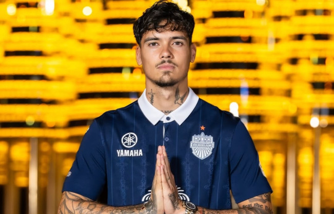 Mengenal Buriram United, Klub Baru Pemain Timnas Indonesia Shayne Pattynama