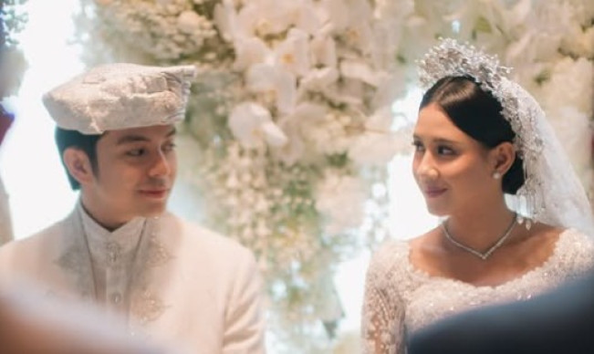 Sumber Kekayaan Angga Yunanda Suami Shenina Cinnamon