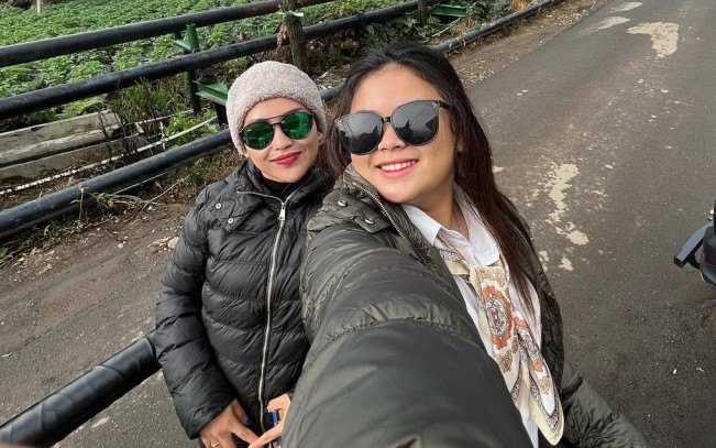 Sosok Sherly, Anak Pertama Almarhumah Mpok Alpa yang Jarang Muncul di Publik