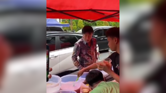 Terciduk! Viral Shin Tae-yong Sempatkan Beli Takjil Sebelum Nobar Timnas Indonesia vs Australia