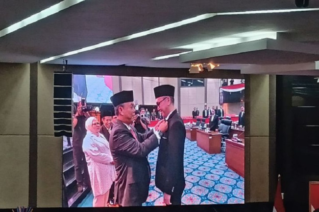 Brian Simanjuntak Resmi Dilantik DPRD DKI