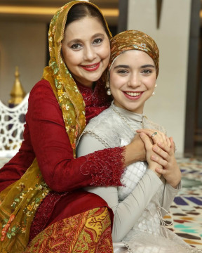 Ayu Azhari dan Isabel Azhari (Instagram)