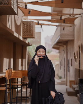 Arafah (instagram.com/arafahrianti)