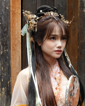 Fuji saat menggunakan Hanfu (instagram.com/fuji_an/)
