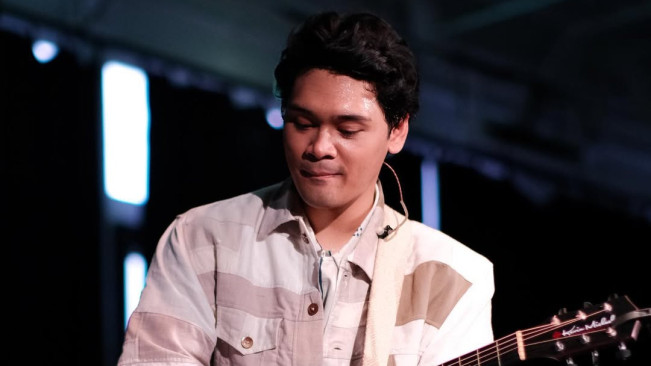 Biodata dan Agama Mikha Angelo serta Karir Profesional dalam Bermusik