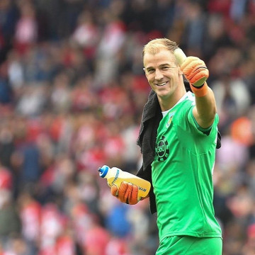 Legenda Kiper Inggris Joe Hart Gantung Sepatu