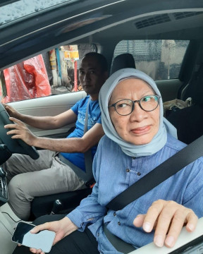 Ratna Sarumpaet Viral Lagi, Kini Kena Tegur Pecalang karena Keluar Saat Nyepi di Bali