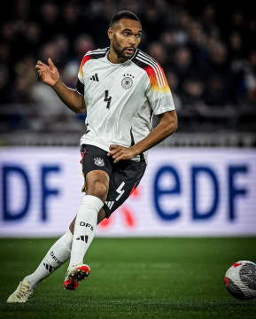 Adidas Baned Nomor 44 Pada Jersey Timnas Jerman