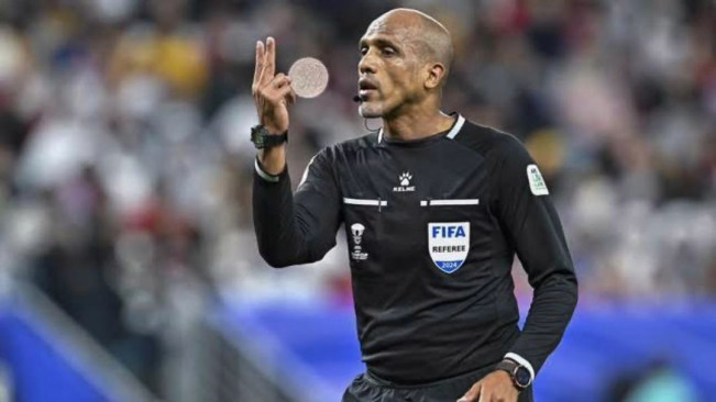 Wasit Ahmed Al Kaf Biang Kerok Hasil Draw Timnas Vs Bahrain, Ini 5 Kecurangannya