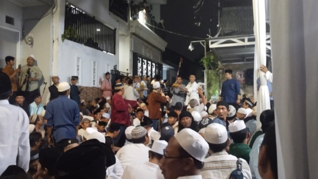 Tahlilan 7 Hari Mpok Alpa, Keluarga Sajikan Makanan Favorit Almarhumah