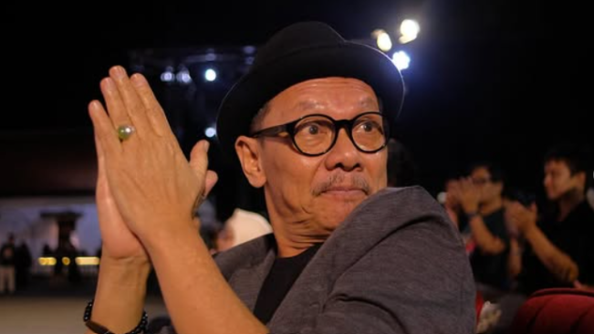 Biodata dan Agama Suwarno Wisetrotomo Kurator Pameran Tunggal Yos Suprapto