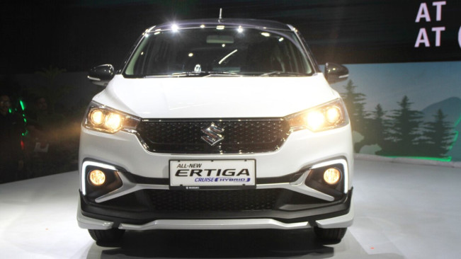 Penjualan mobil Hybrid Suzuki terus menunjukkan tren positif. (Ist)