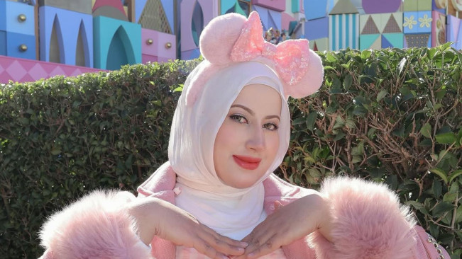 Donat Rp200 Ribu Bikin Drama, Ini Cerita Tasyi Athasyia Gagal Review