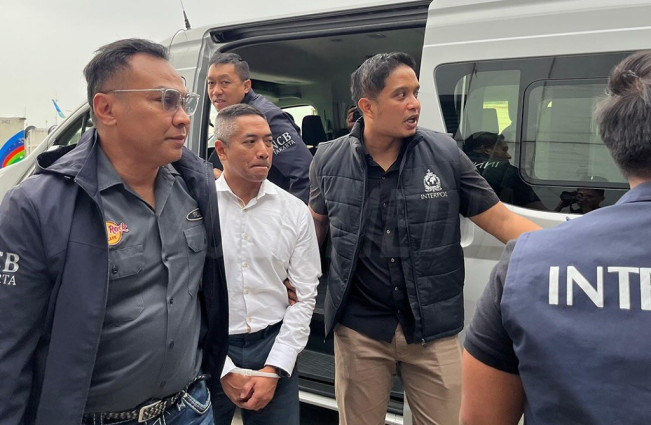 Usai Tangkap Buronan Adrian Gunadi, Polri Lanjut Buru 3 Bos Ini